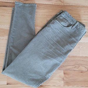 American Eagle Men's 34x34 Olive Green Distressed Jeans